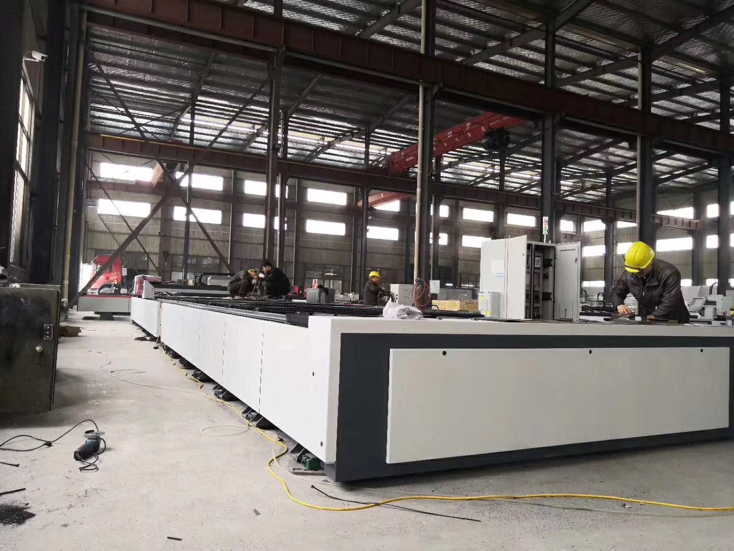 Chinese supplier 6020 CNC large scale metal fiber laser cutter machine laser cutting machine 2000W