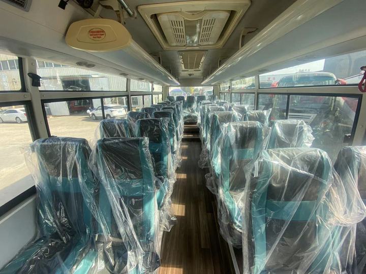 7m 35 Seater Front Engine Used Coach Bus LHD Steering Position and Max Speed 71-90 km/h