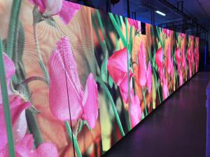 Quality 1R1G1B 4500nits Outdoor Led Display Board 3.91mm Pixel wholesale