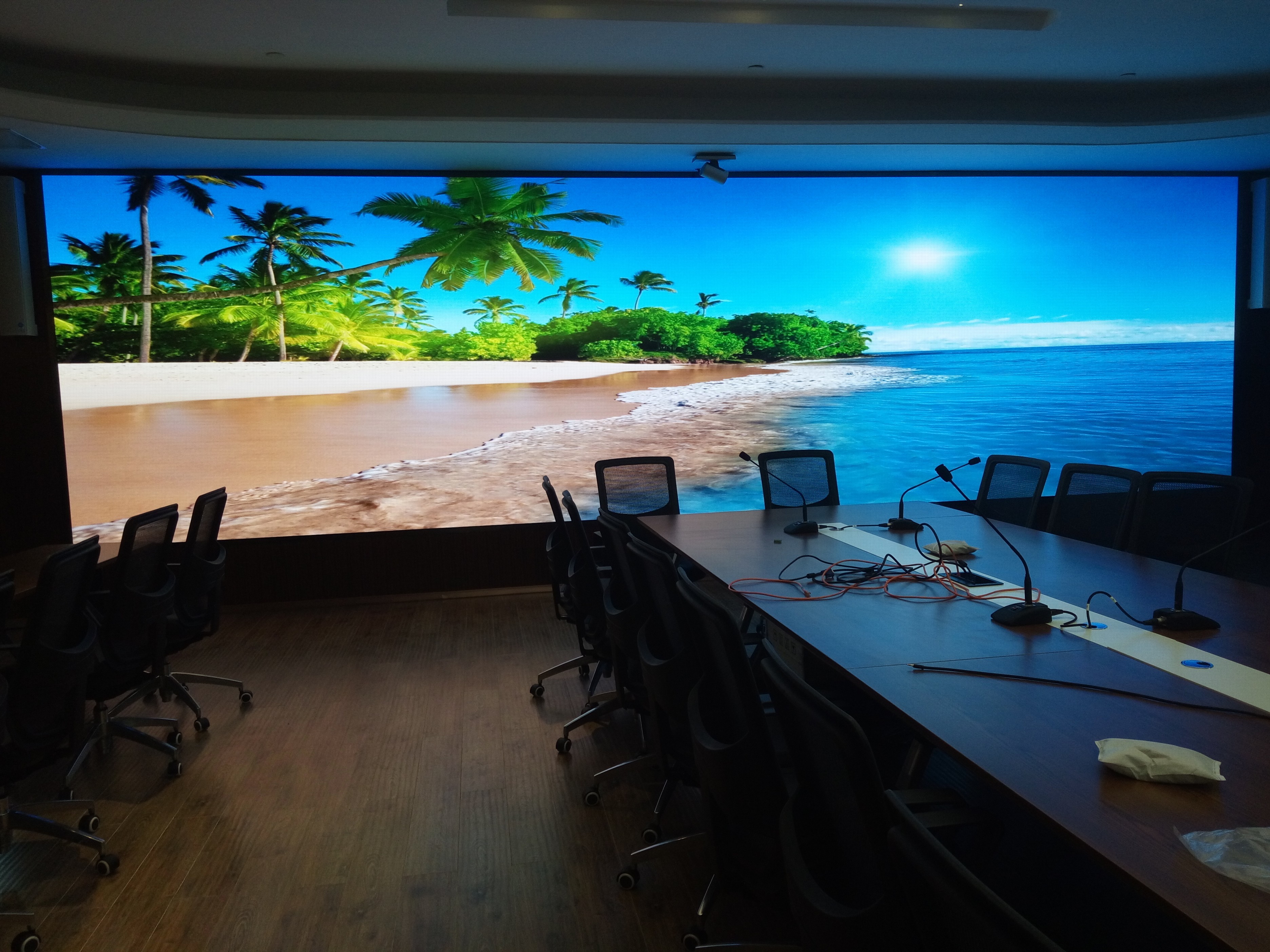 Lightweight Waterproof Led Display Screen Seamless Led Publicity Screens
