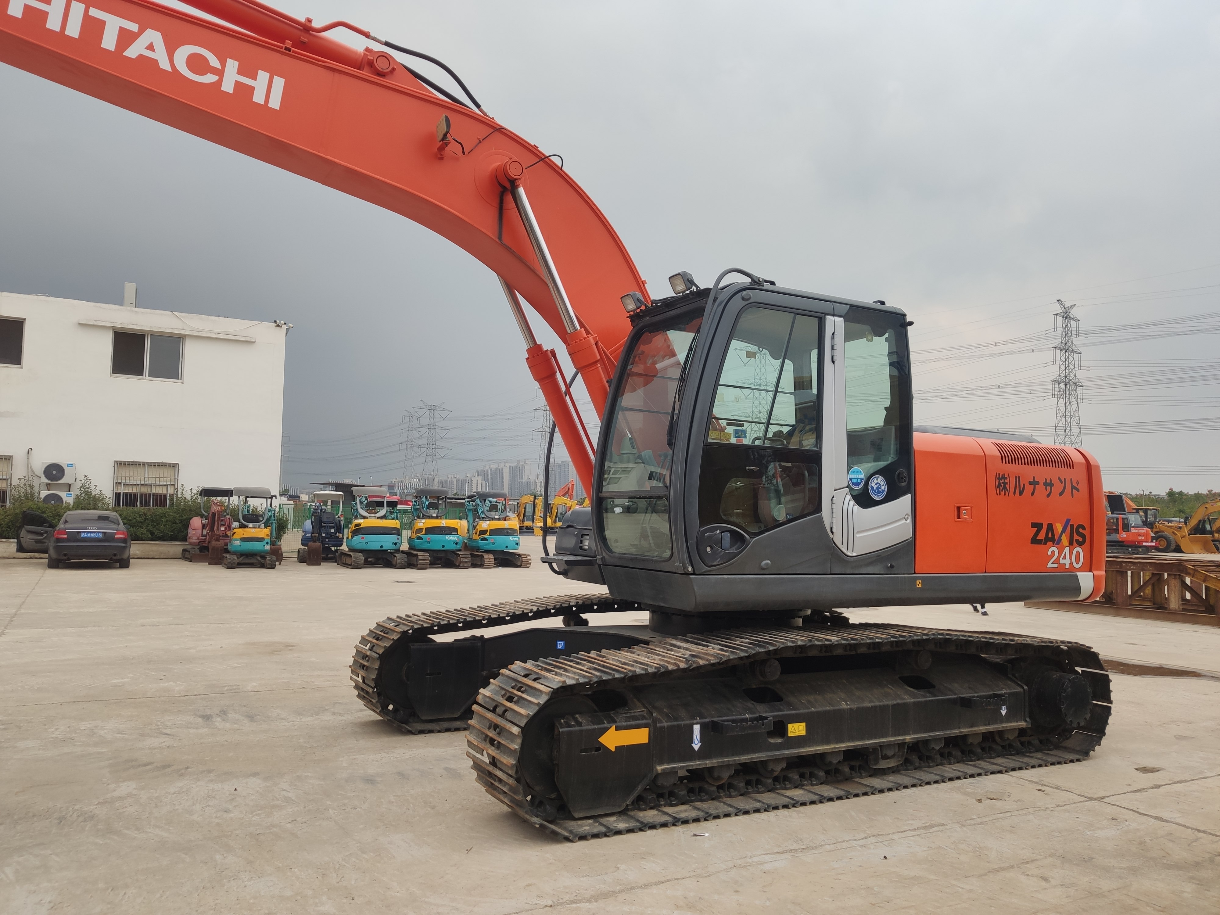 90% Used ZX240 Hitachi Excavator with Original Engine and Hydraulic System Affordable