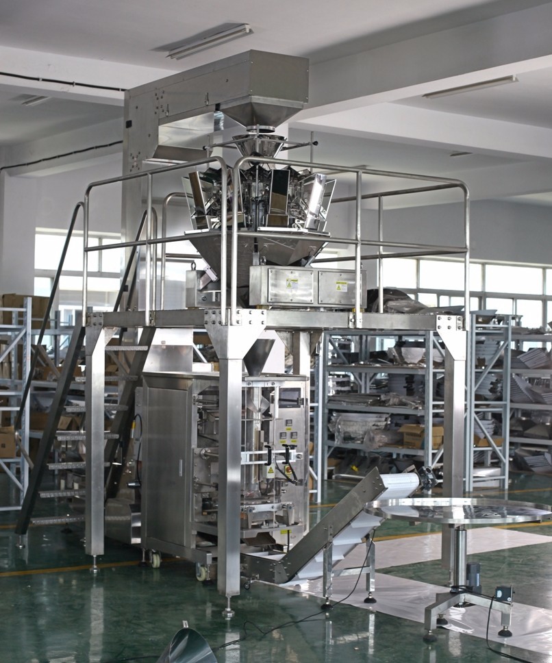 10 Heads Weigher 0.10mm Snack Food Packaging Machine