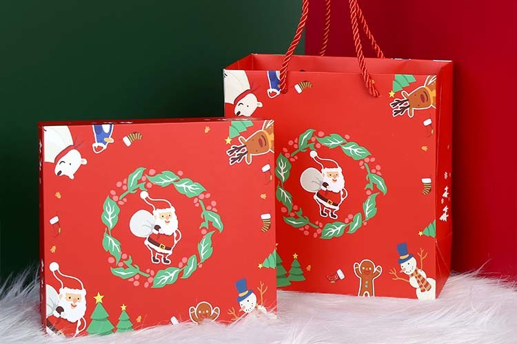Santa Claus Christmas Gift Box custom packaging box New Year Party Candy Chocolate Packaging Bag Red Kids DIY Favors Box