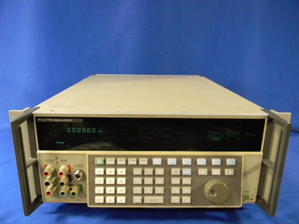 Cheap Multiscene Fluke 5700A Multifunction Calibrator Durable 600 MHz for sale
