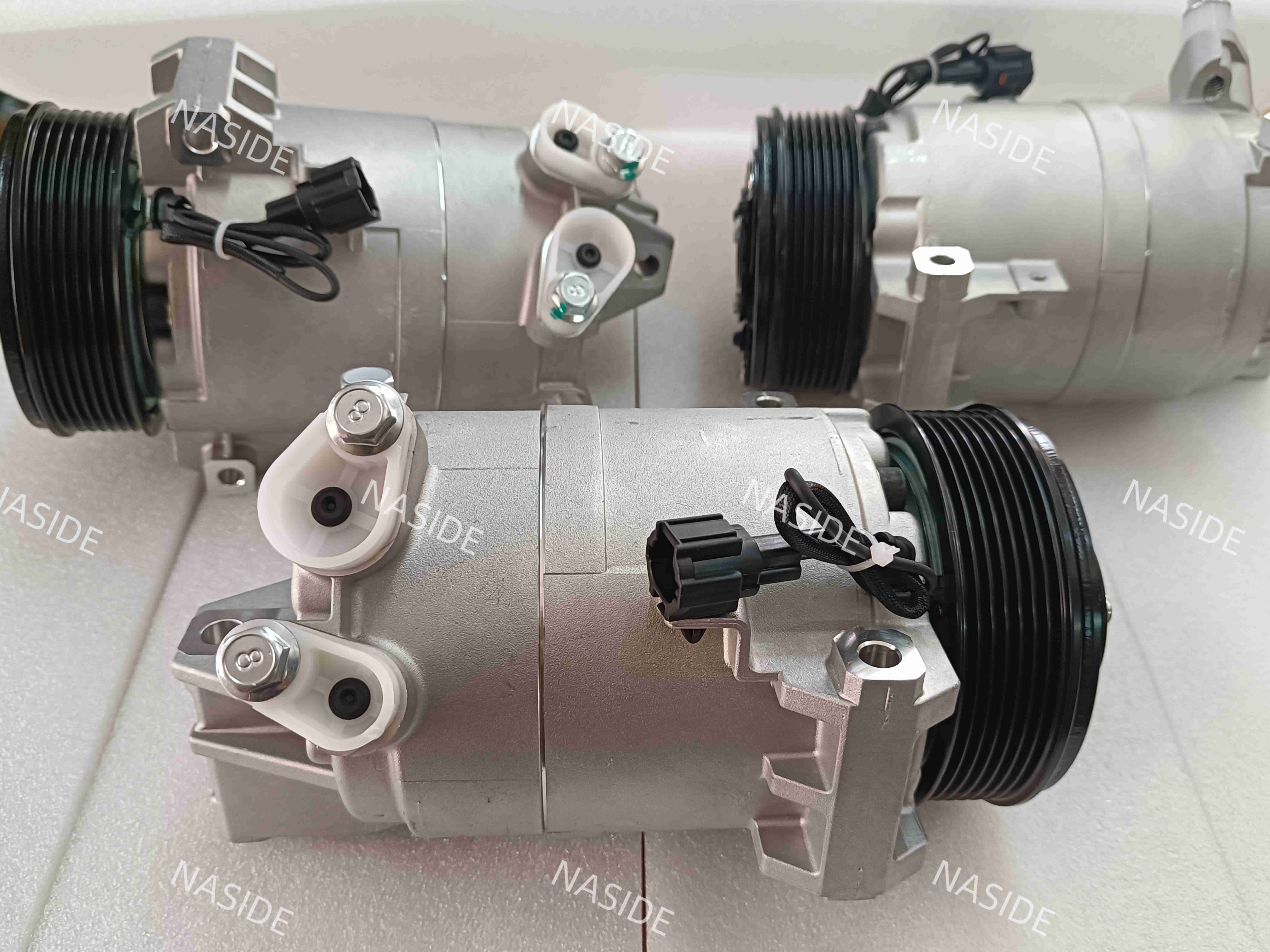 Auto AC conditioning compressor for NASSAN 926005X20A 926005X22A DKS17D DS80054