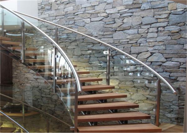 Wooden Treads Curved Staircase Building Curved Stairs With Laminated Tempered