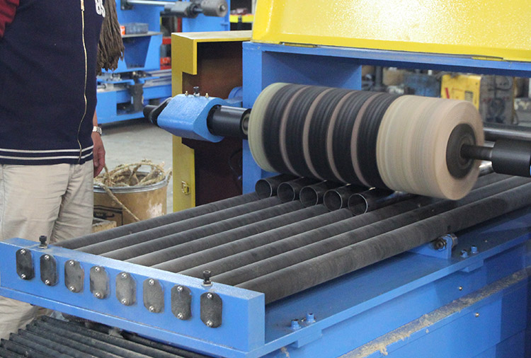 1.5 Meter Stroke Round Tube Polishing Machine 440V Automatic Control 1300KG