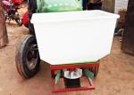 Agricultural Tractor Drawn Fertilizer Dispenser Machine PP Tank