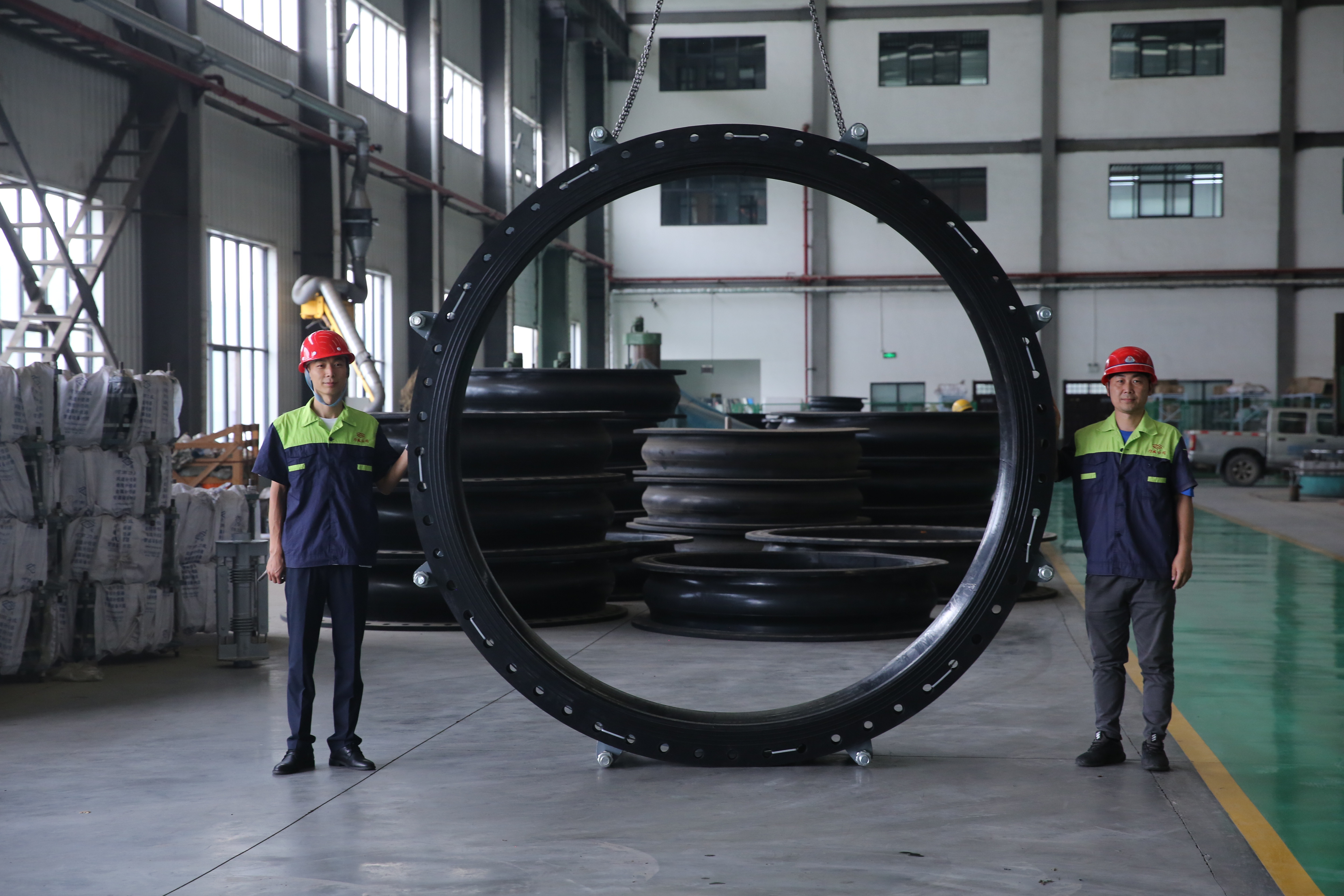 Horizontal / Vertical Installation Single Sphere Flexible Rubber Joint With Excellent Corrosion Resistance And Good Noise Reduction