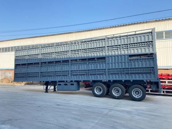 Triangle / Double Star / Double Money Livestock Transport Trailer With Hydraulic