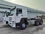 Head Truck Sinotruk HOWO 6*4 Tractor Truck with Tubeless Tires and Good