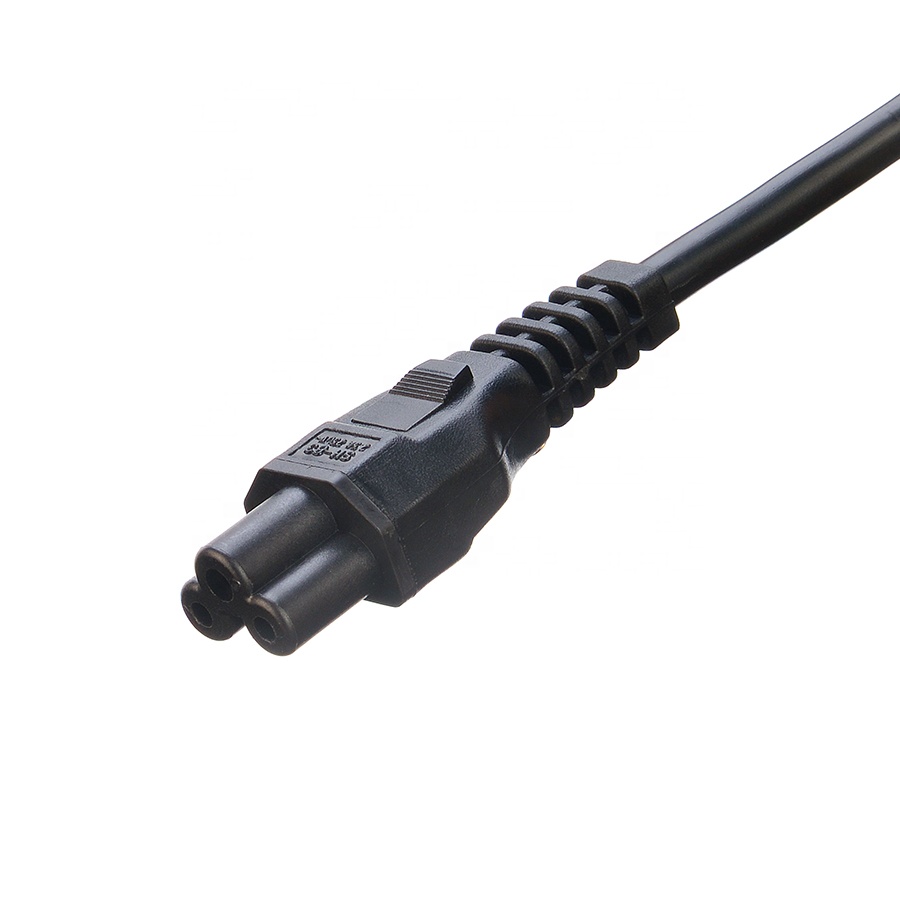 Commercial 3 Pin 16A Plug C5 Clover Connector Black Italia Standard Extension Cord Leads IMQ Power Cord H05vv-f 3g 0.75mm2