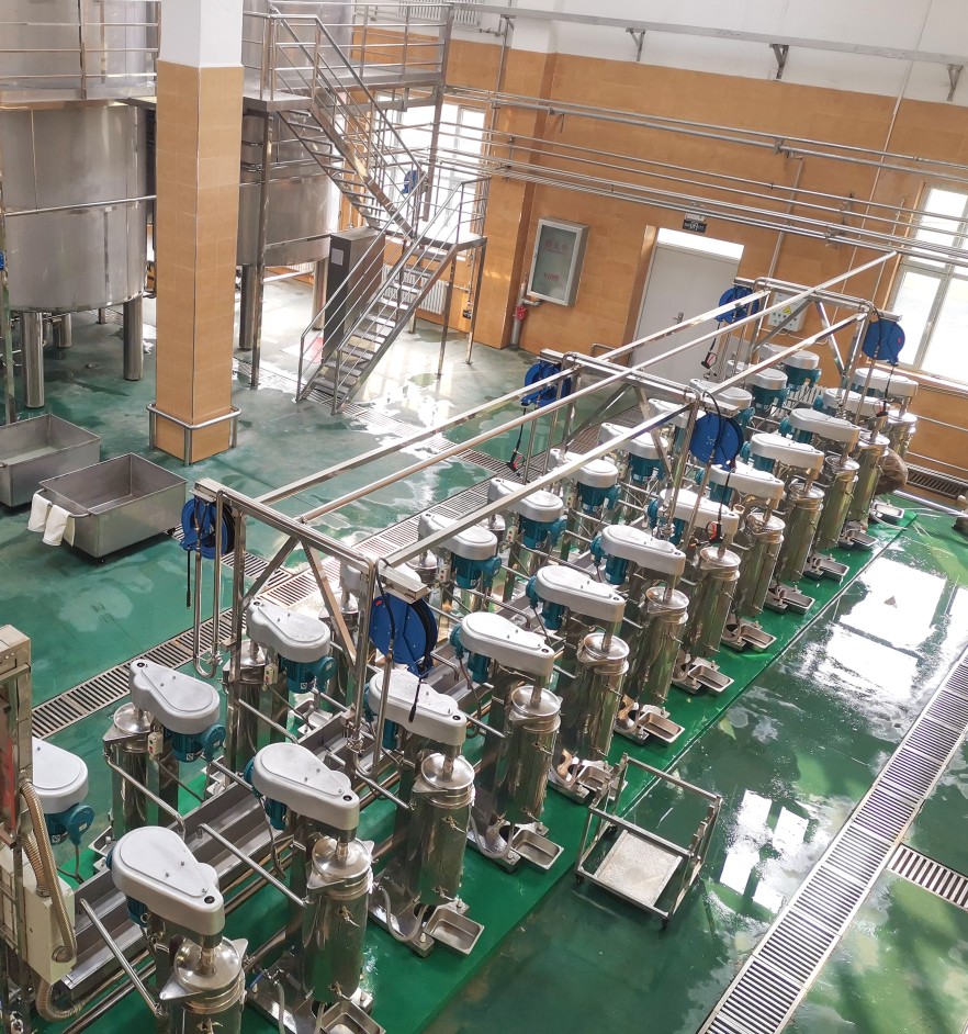 Tubular Bowl Centrifuge for Liquid Solid Separation at 20000rpm in Chemical Processing