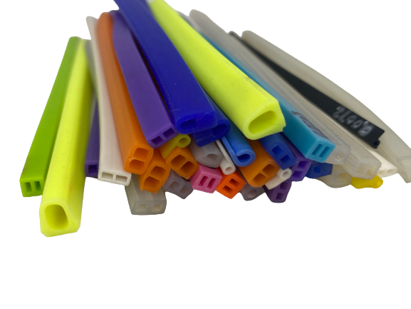65±5/Customizable D Type Silicone Extrusions Flexible Heat Resistant Rubber Seal Strip