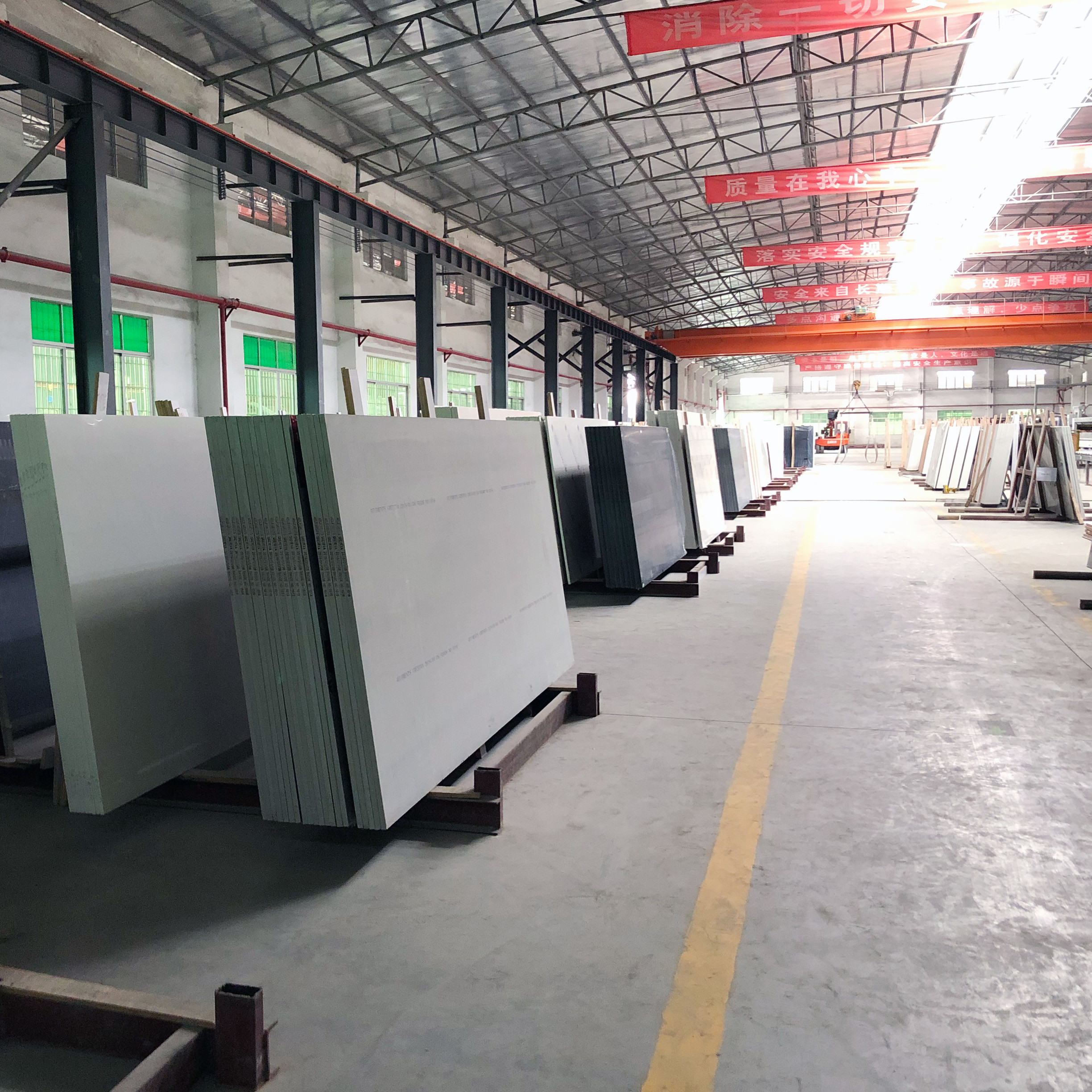 10MM Artificial Quartz Stone For Kitchen Backsplashes Thin Slab
