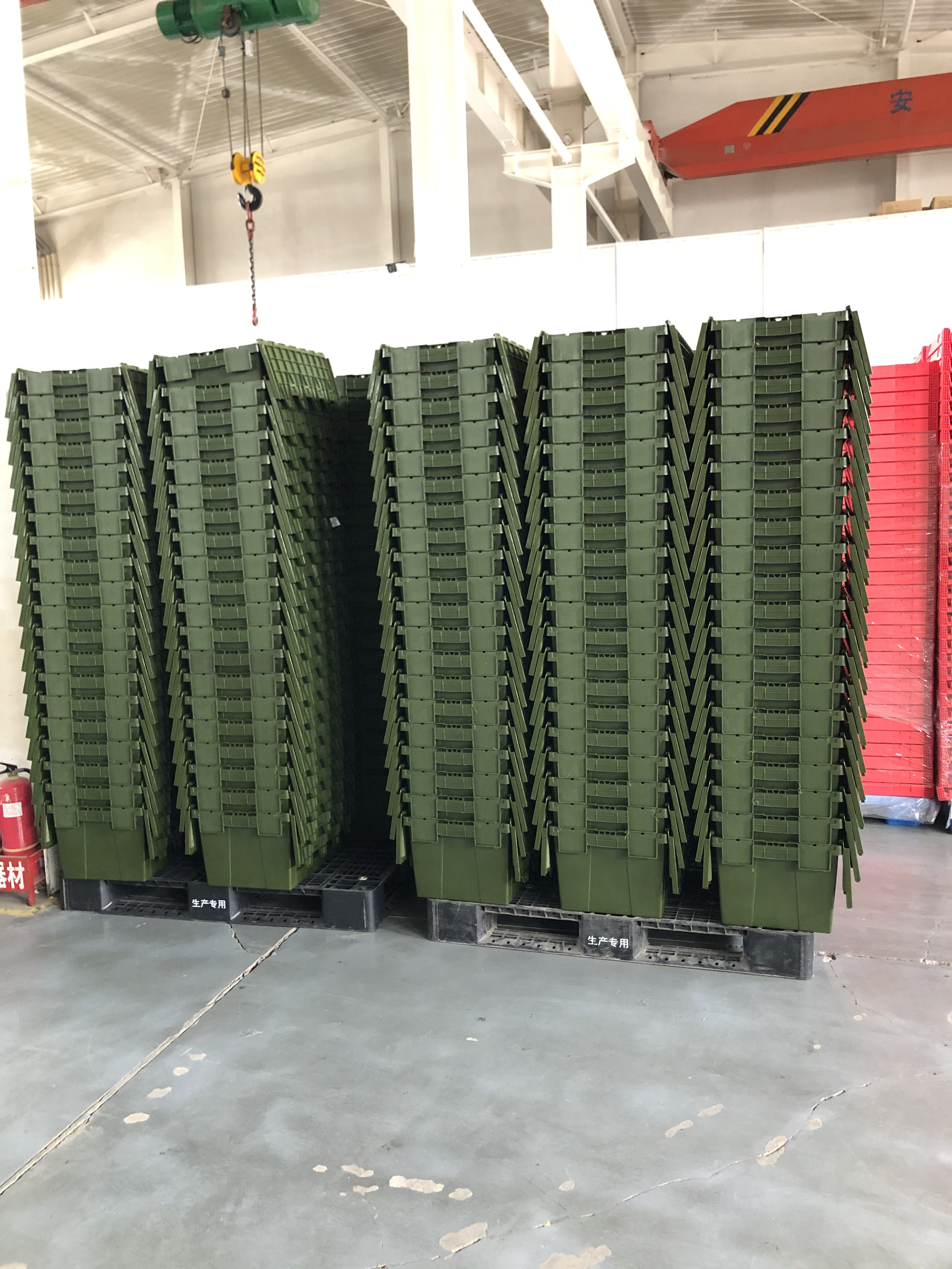 1200x600mm EU Crate PP Plastic Solid Box Style Rectangle Shape for Packaging Foldable NO