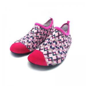 Quality Flexible Red Aqua Foot Water Shoes Outside Pool And Beach Shoes Cozy Feel wholesale