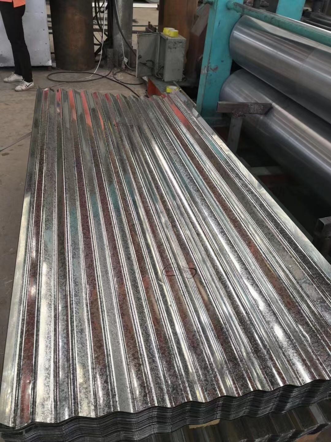 Z30-Z275 Zinc Coated Iron Sheet Hot dipped Galvanized Steel ROOF SHEET with spangle or without spangle,shinny