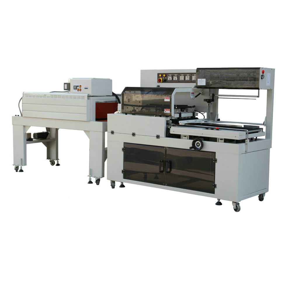 Maxi Roll Kitchen Towel Paper Heat Shrinking Packing Machine With Labeling
