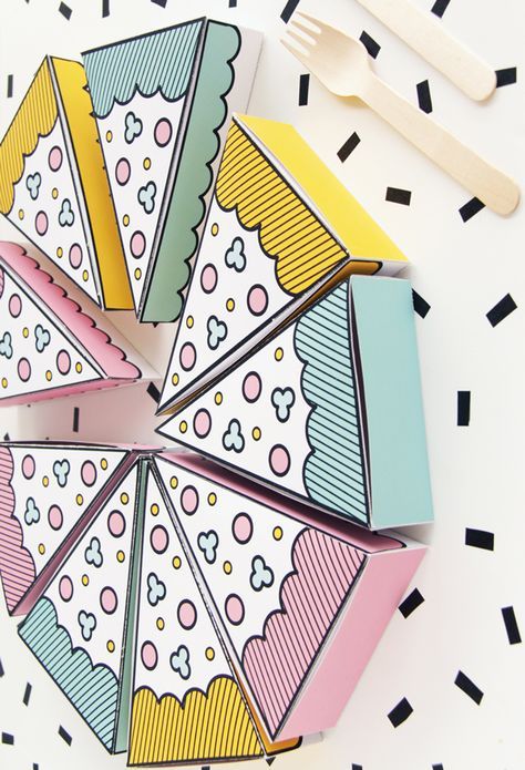 Disposable Triangle Eco Friendly Food Packaging For Candy Cake Pizza