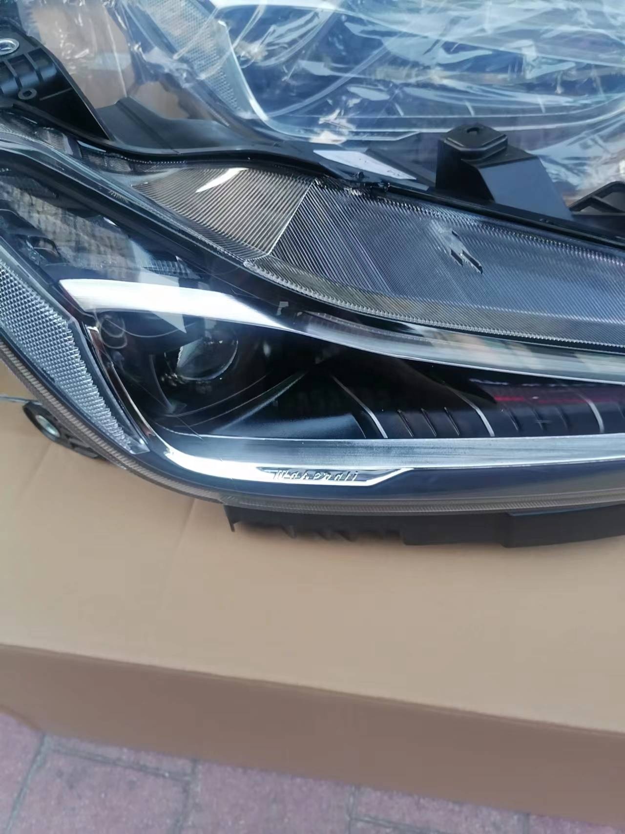 Upgrade Your Maserati Ghibli 2014-2019 OE No. 670100984 Headlight Performance Upgrade