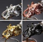 Custom Metal Wine Bottle Pourer Animal Shape Zinc Alloy Material