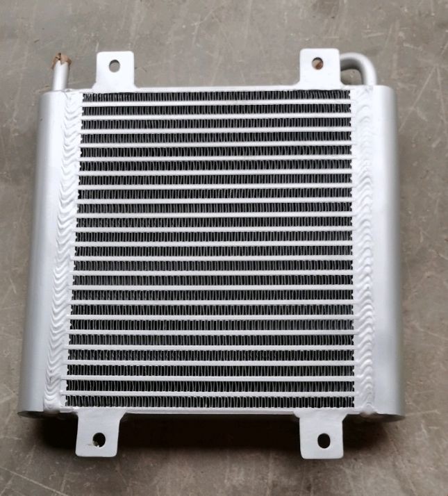 Carter E303 Excavator Custom Aluminum Radiator Straight Bend