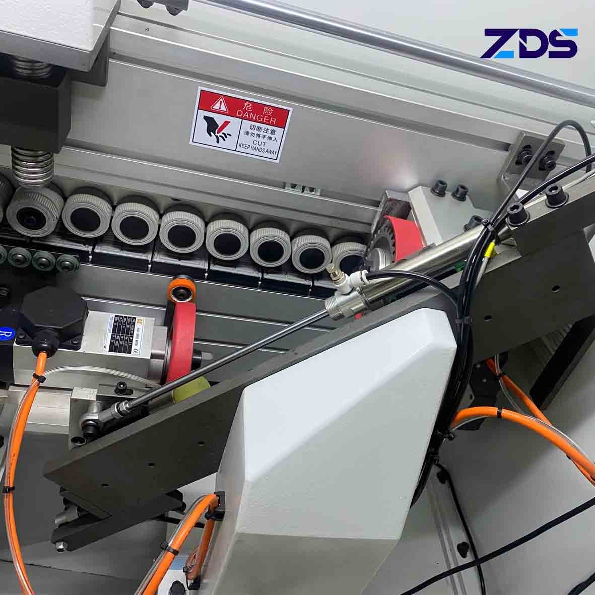 Automatic PVC Pre Milling Edge Banding Machine Double Glue Pot Edgebander Machine