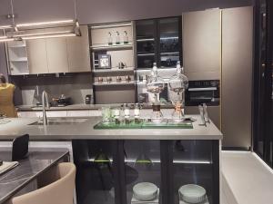 Quality Particle Board Wooden Kitchen Cabinet Accessories Unit Furniture wholesale