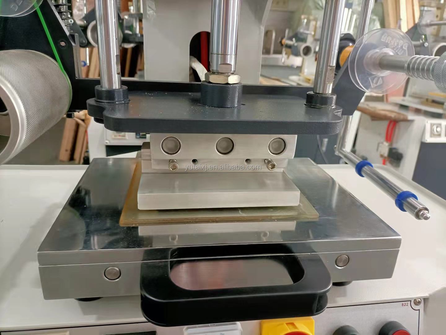 Pneumatic Shoe Making Machine Fabric Logo 3D Embossing Hot Foil Stamping Machine