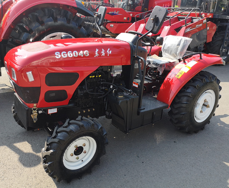 YTO four wheeled farmer tractor SG604G 60 horsepower four-drive