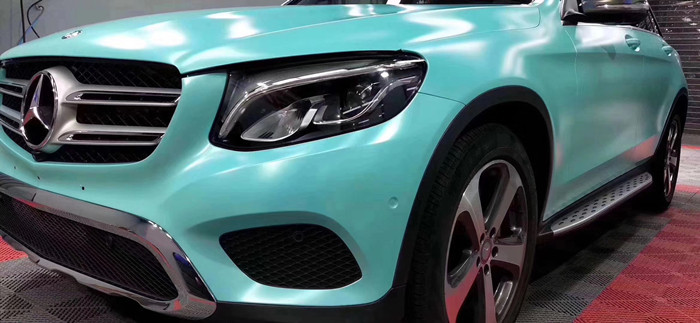 Metallic Tiffany Blue Matte Car Vinyl Wrap Swipeable Bubble Free