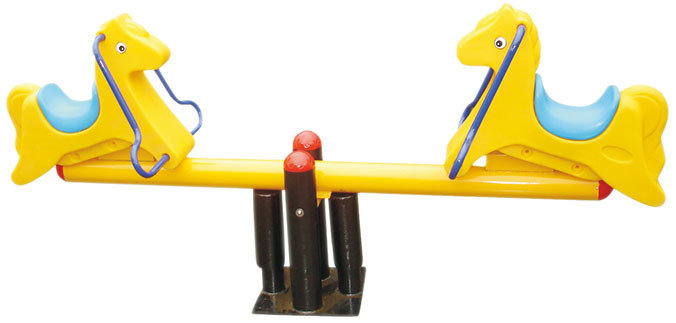 professional Chinese manufacturer outdoor play swing kids plastic slide