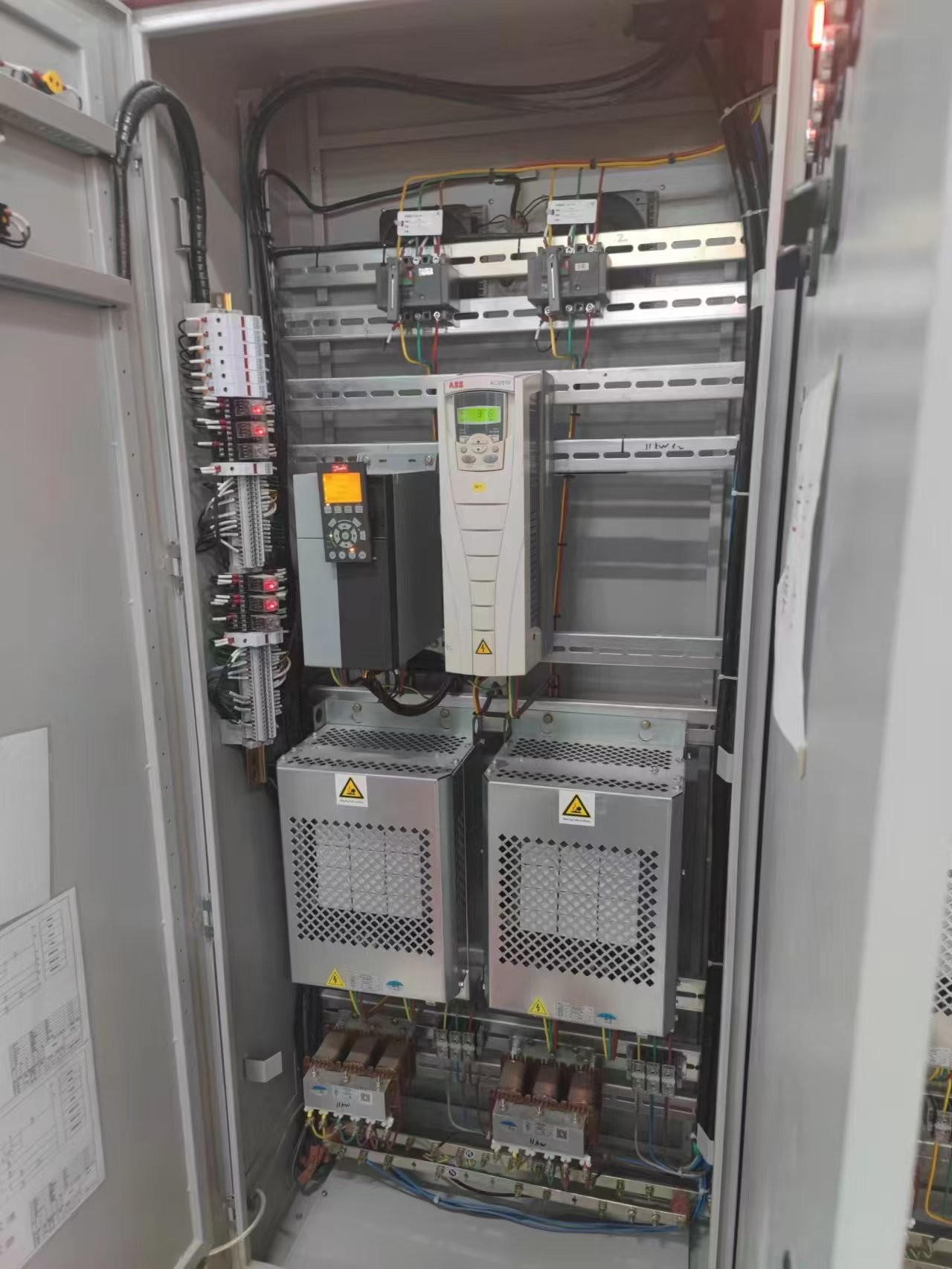 2000HP Passive Harmonic Filter THDI Less Than 5% Passive Shunt Filter Stable Operation