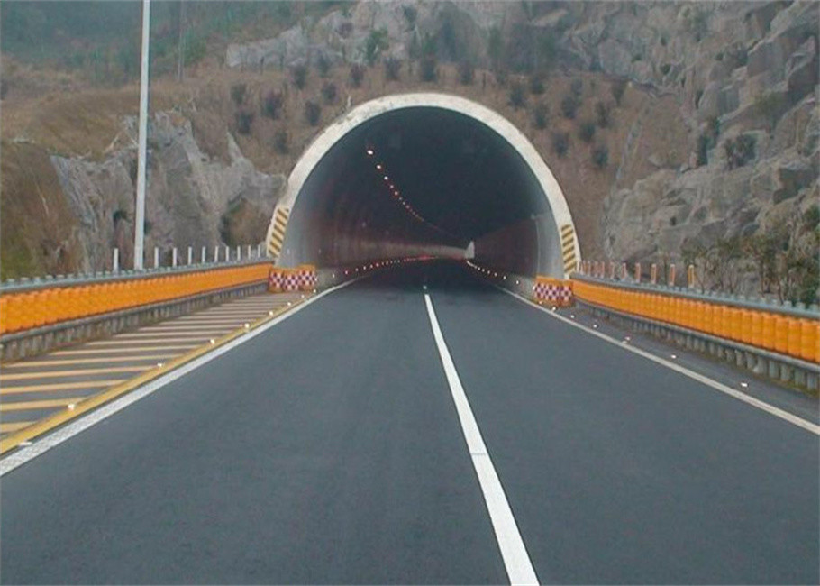 Anti Collision Rolling Highway Guardrail EVA Roller Barriers