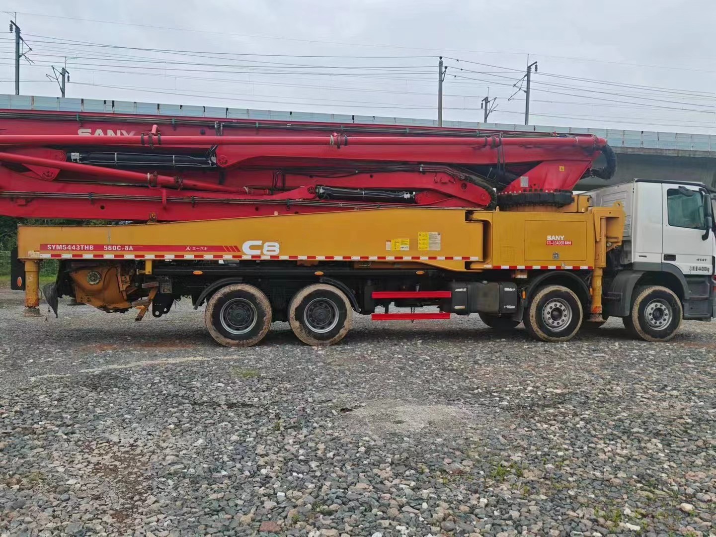 2018 Sany Mercedes Chassis 56m Easy on the Pocket Second Hand Concrete Pump Truck 315kw1600rpm Power Good Condition