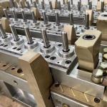 Customizable PET Plastic Injection Mold SKH51 SKD11 Mould Material