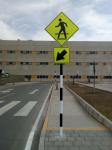 Roadway Safety Cross Road Pedestrian Traffic Signs Aluminium Steel Sign Board