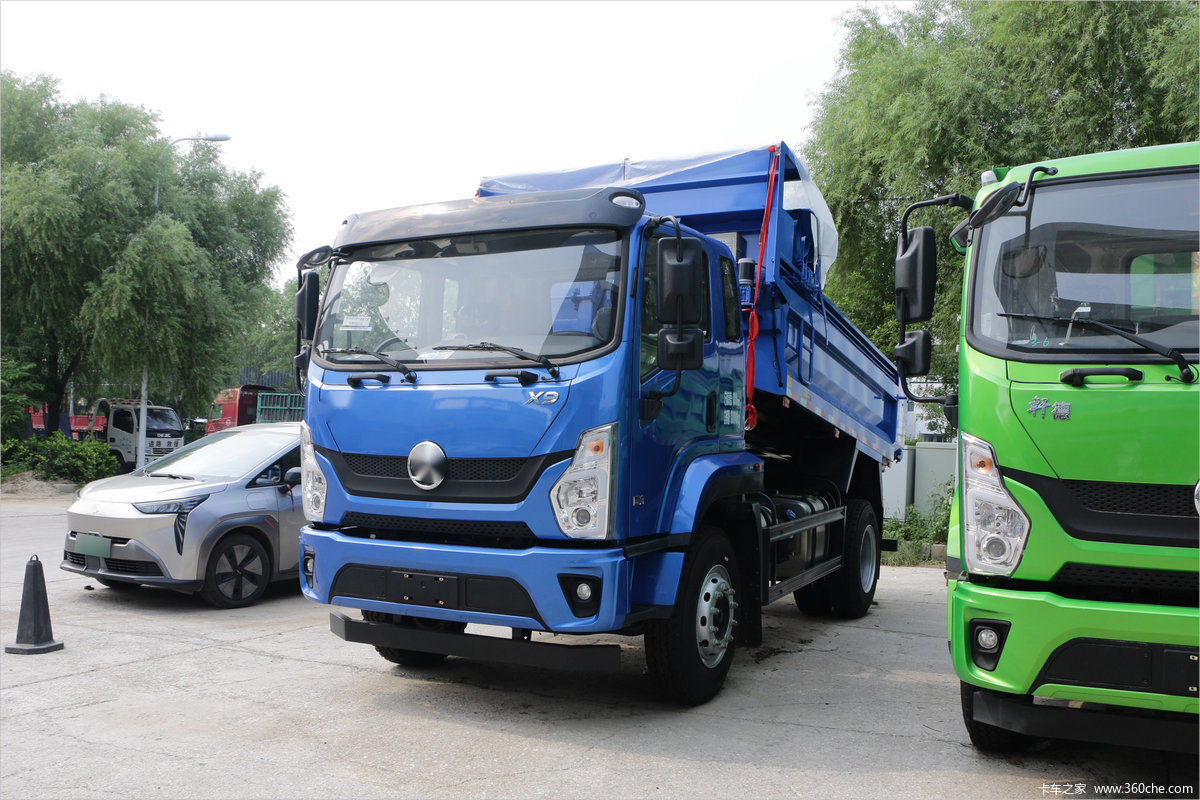 Euro 6 Customized 4x2 Dump Truck Mining Truck Tipper Truck with Manual Air Conditioner