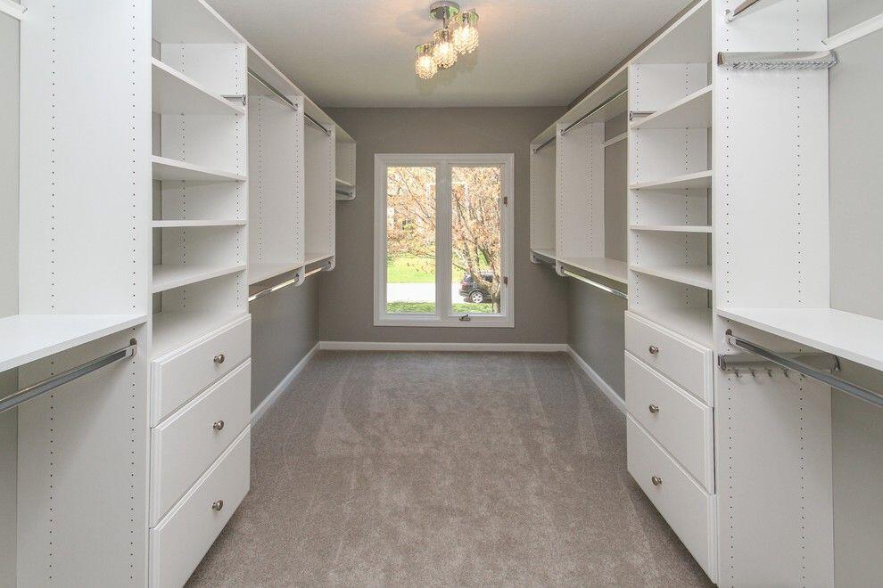 Modern Design Wooden Bedroom Closet End Furniture for Bedroom Renovation