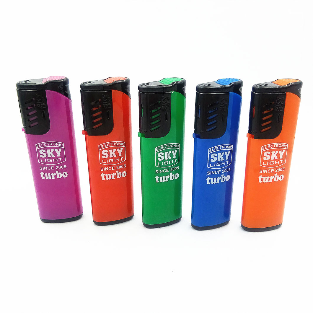 Wholesale Windproof Flip Electronic Smoking Lighter with ISO 9994 Certification