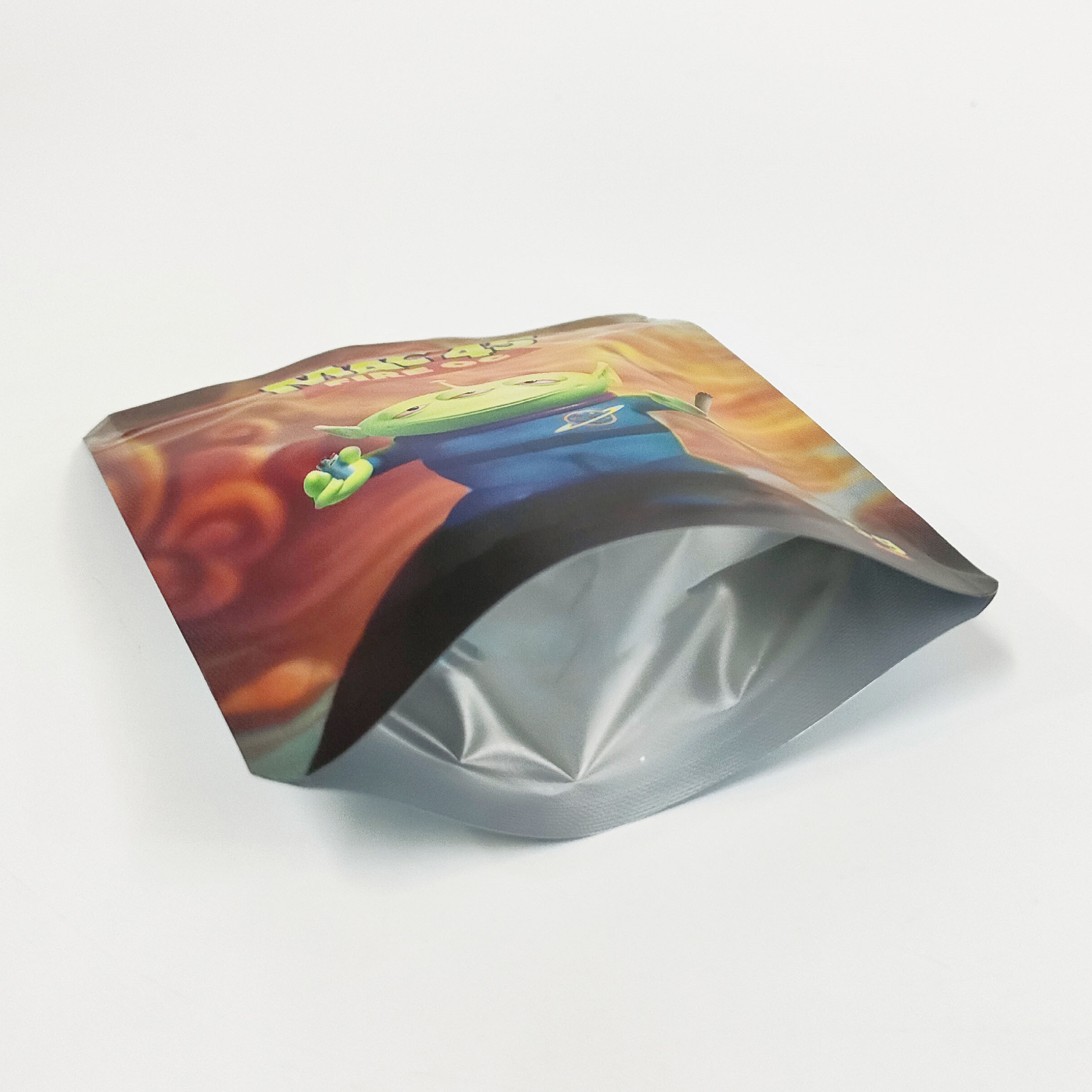 Resealable 420 Packaging 3.5g Custom Mylar Bag Soft Touch With Zipper