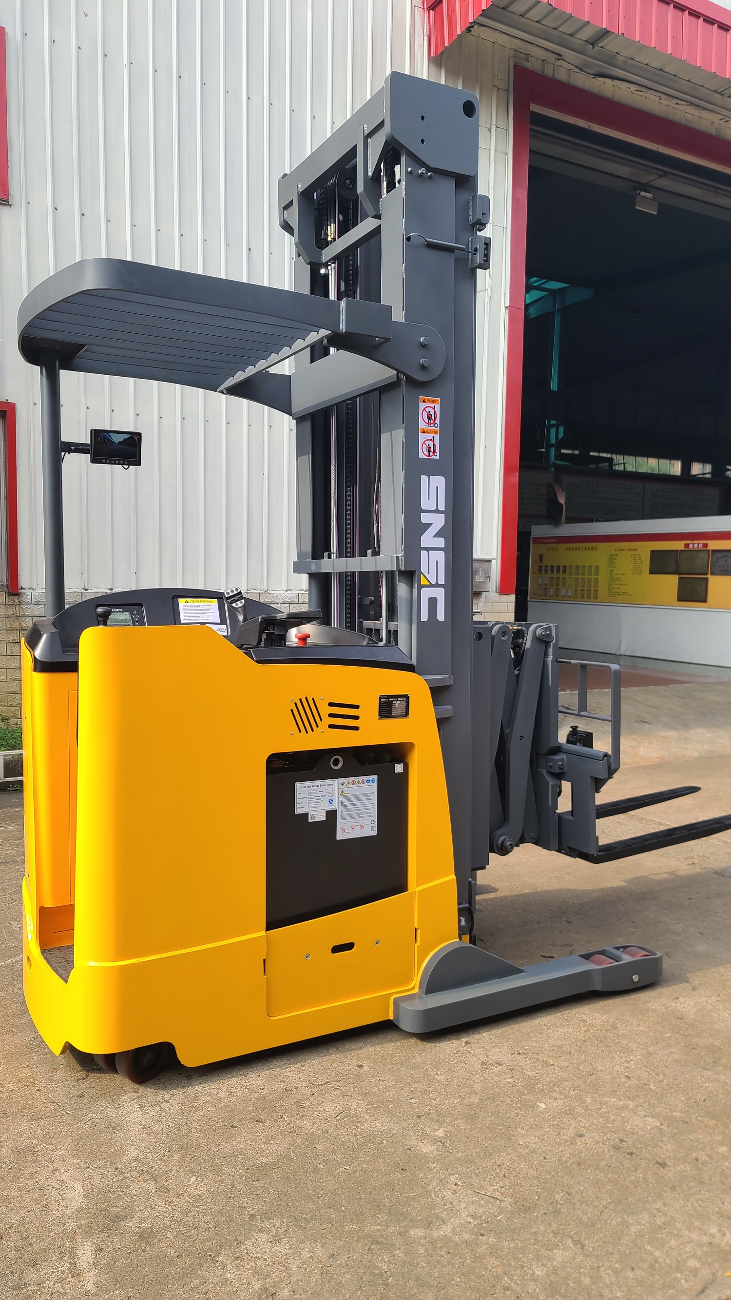 Advertising Company 1.5 Ton 2 Ton Scissor Double Deep Reach Forklift with 12000 Max Height