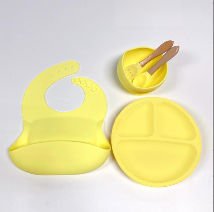 Silicone Baby Feeding Set Bpa Free Dinnerware Type with Bowl Bottle Spoon and Bib