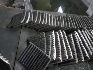Quality Wear Liners Ni Hard Casting / Mill Door For Mine Mill , Wear Resistant wholesale