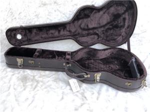 Quality Solid Wood Brown Custom Guitar Cases , Tightness Electric Guitar Cases wholesale