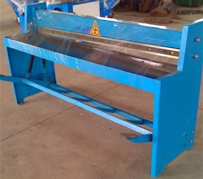 3KW Roll Forming Production Line , 4m - 6m Steel Sheet Shearing Machine