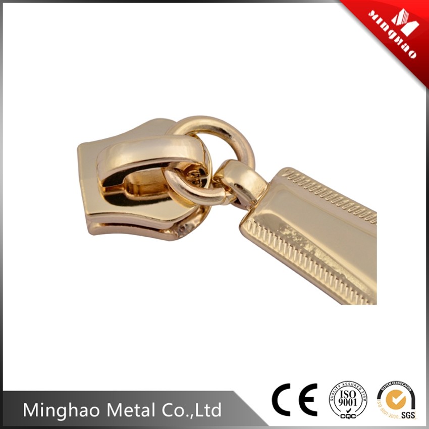 High quality Auto-lock zipper slider for garment,39.87*14.59mm,Zinc alloy Zipper puller