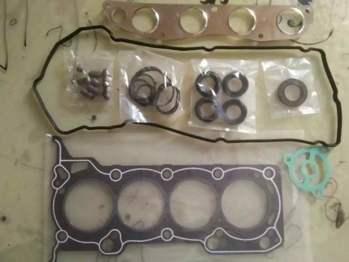 Top quality metal Engine Full Gasket Set for MITSUBISHI 4G18 Diesel engine parts
