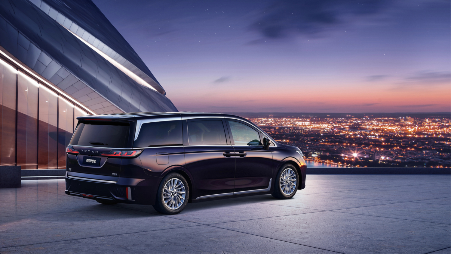 Luxury Seating EV Car MPV Dongfeng Voyah 4WD Electric Cars For Family Or Business Car 2023 Model VOYAH Dreamer 7 Seats